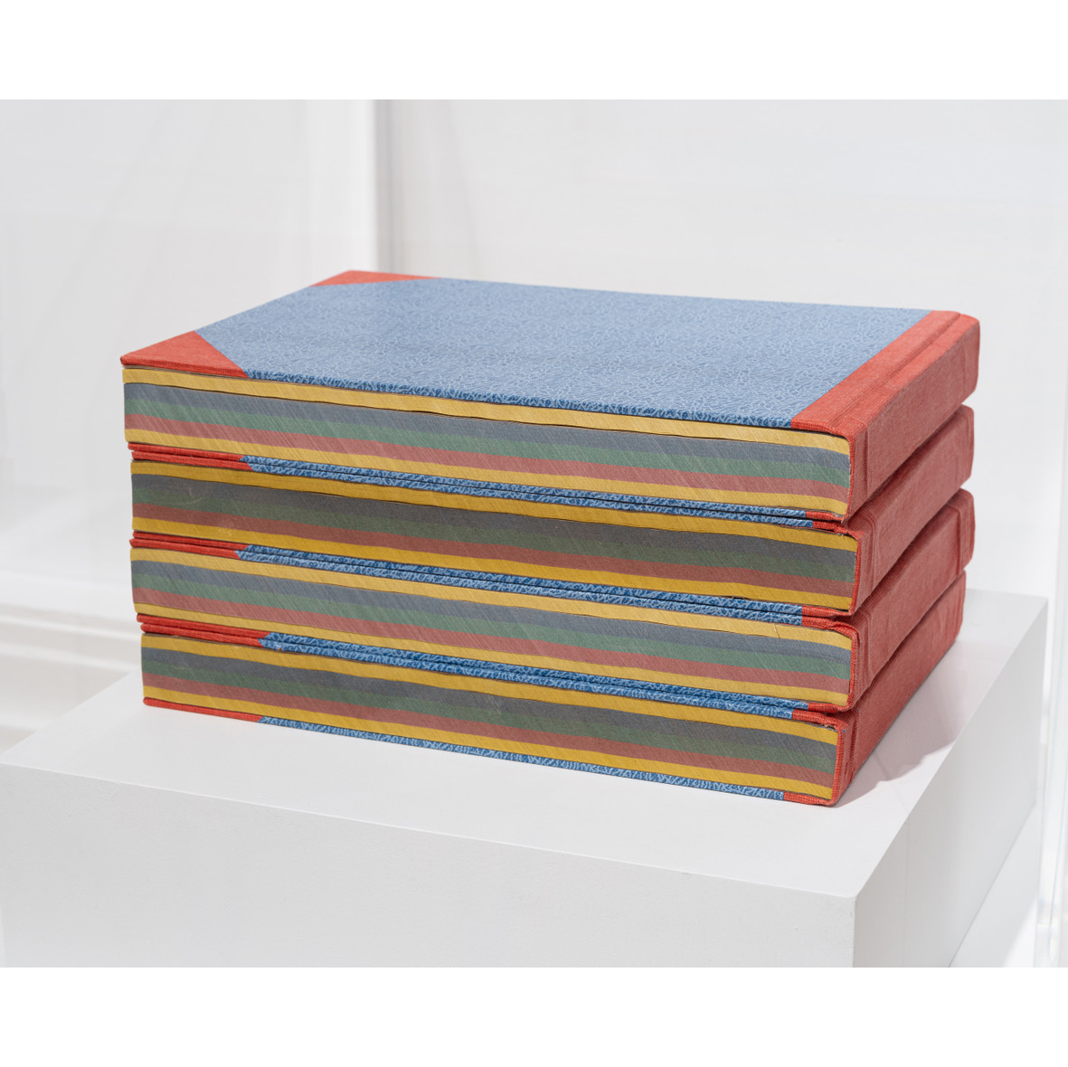 Pluriverse. Graves Gallery 